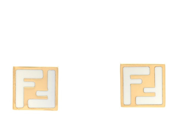 https://adminapi.brandishkw.com/resources/products/2896/MainImage.jpg?v=f151051d-eef2-43f7-9a36-ffb75d00bb9a&w=700&quality=60